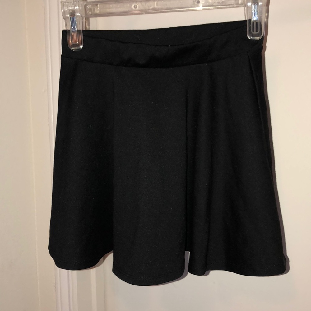 Black skirt